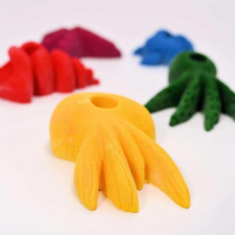 Bunte Kinderklettergriffe von hervorragender Qualität.