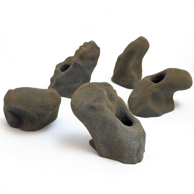 Diese Klettergriffe in Natursteinoptik bieten ein authentisches Naturerlebnis.