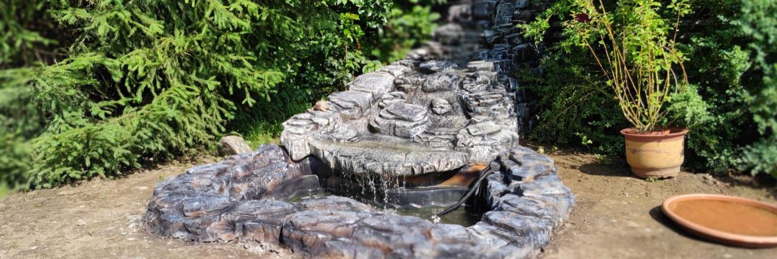 Eigenen Kunstfelsen für den Garten erstellen mit Stempelmatrizen.